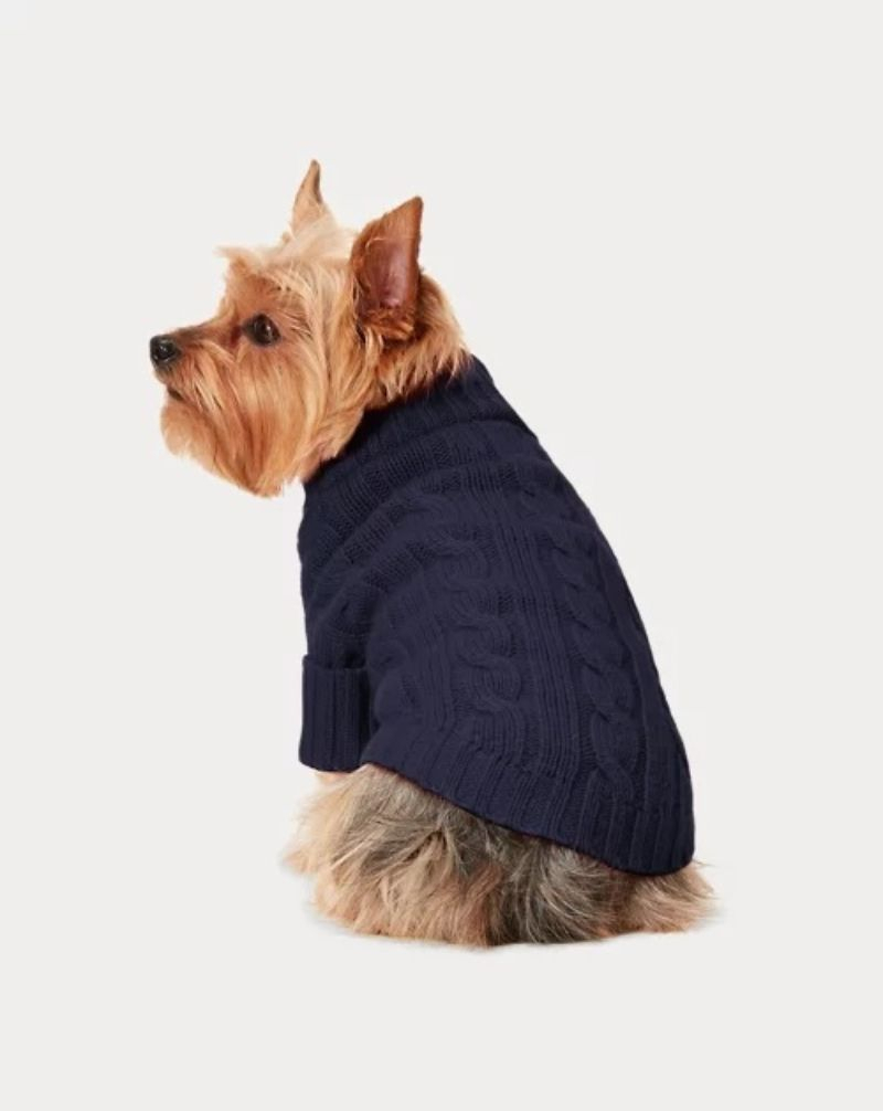 RALPH LAUREN 케이블 캐시미어 도그 스웨터, 39만 9천원.