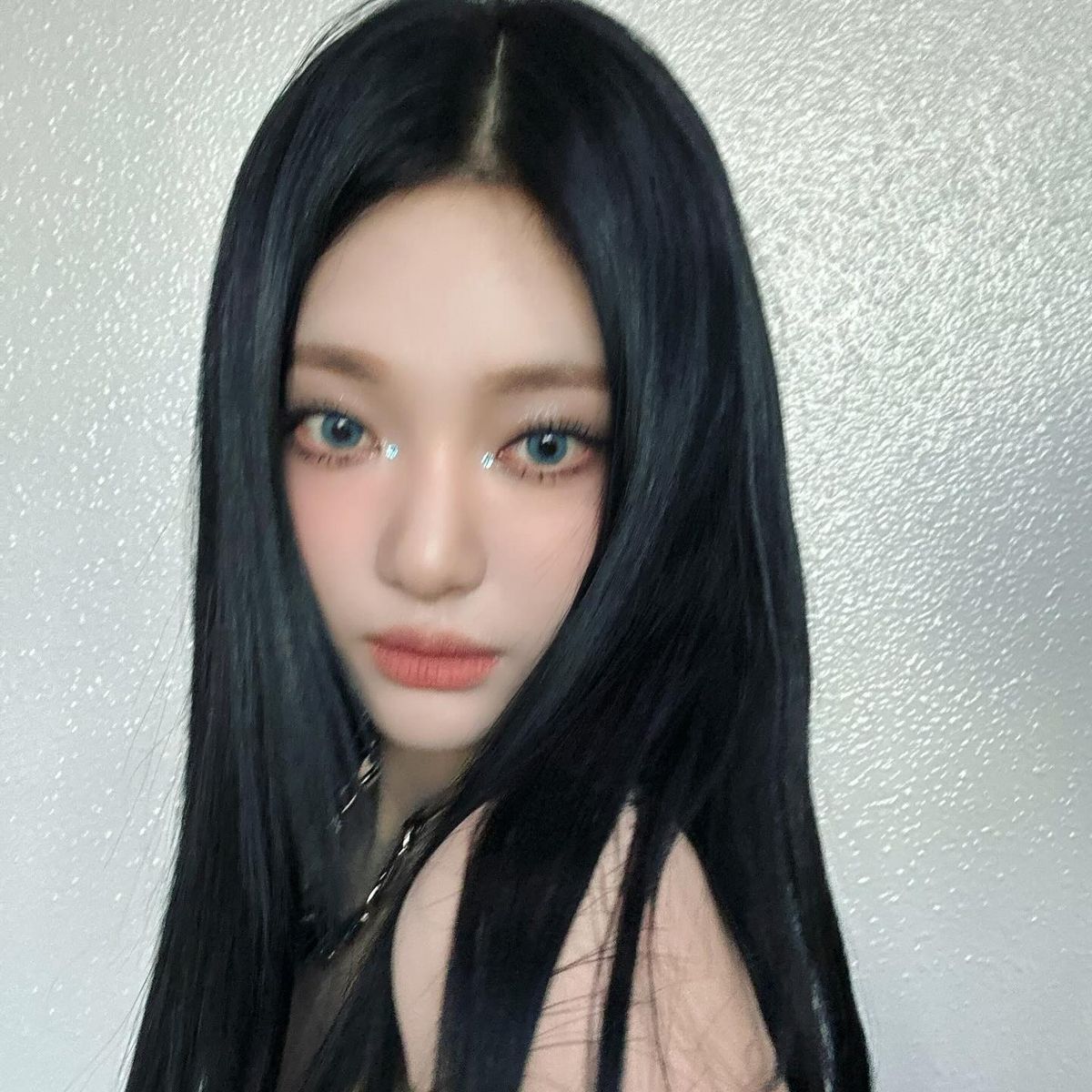 사진 / @imnotningning