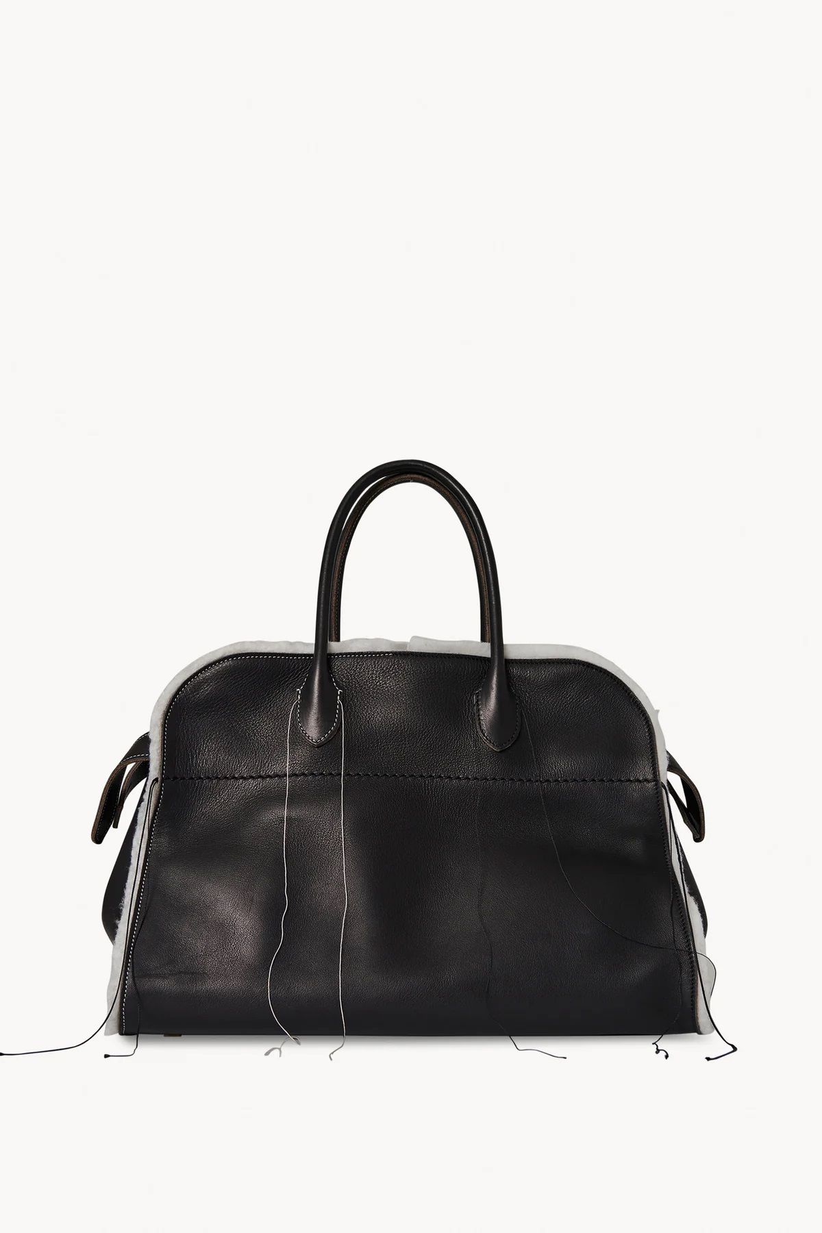 더 로우 Salpa Margaux 15 가죽 백 블랙 4,550 달러