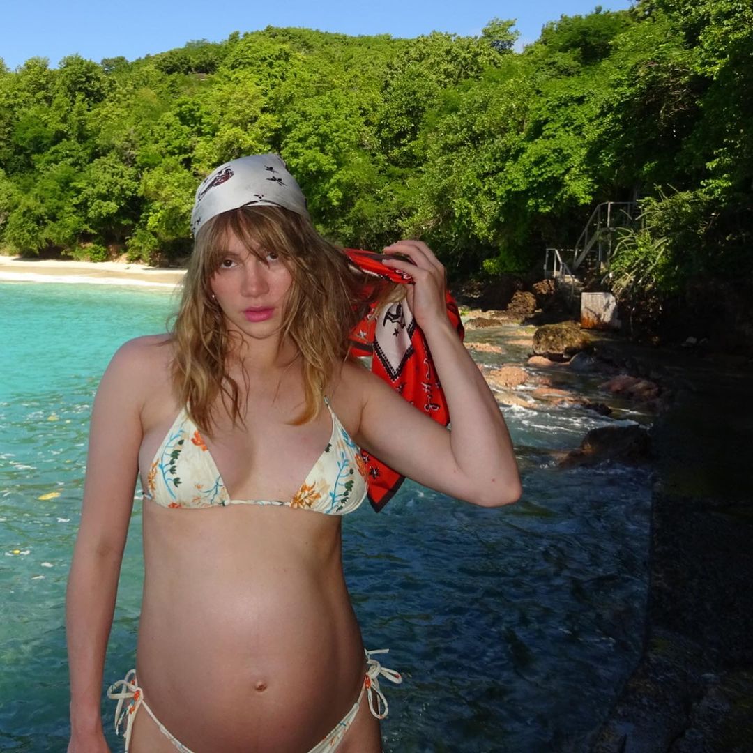 @sukiwaterhouse