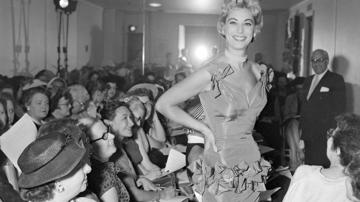 Image/1943 PressWeek