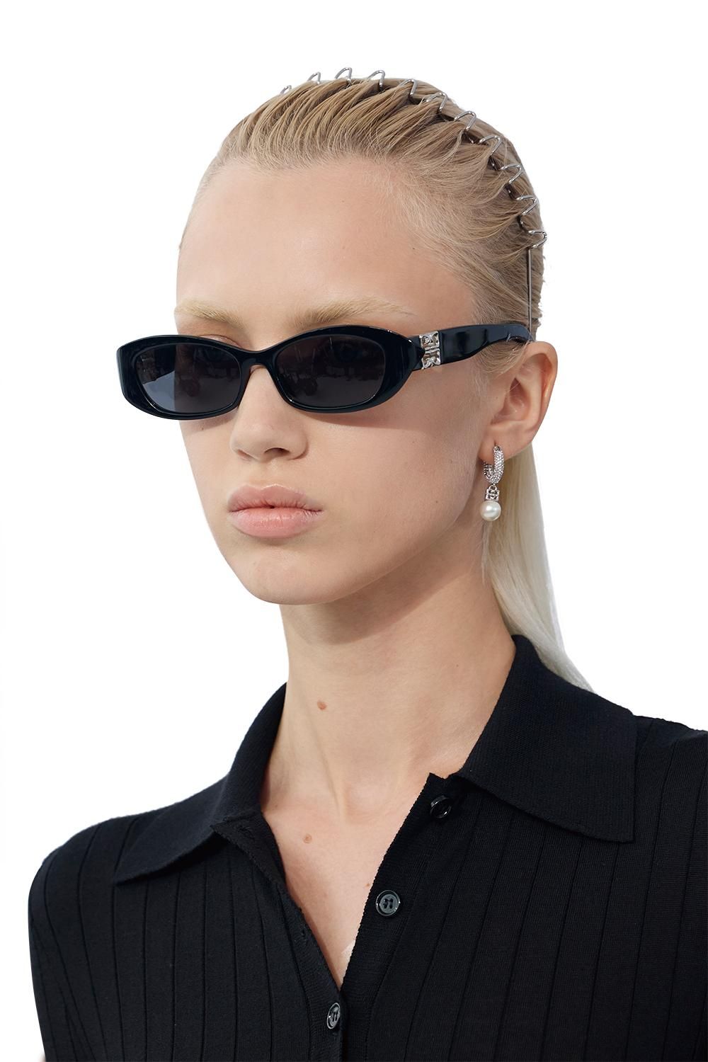  Givenchy 