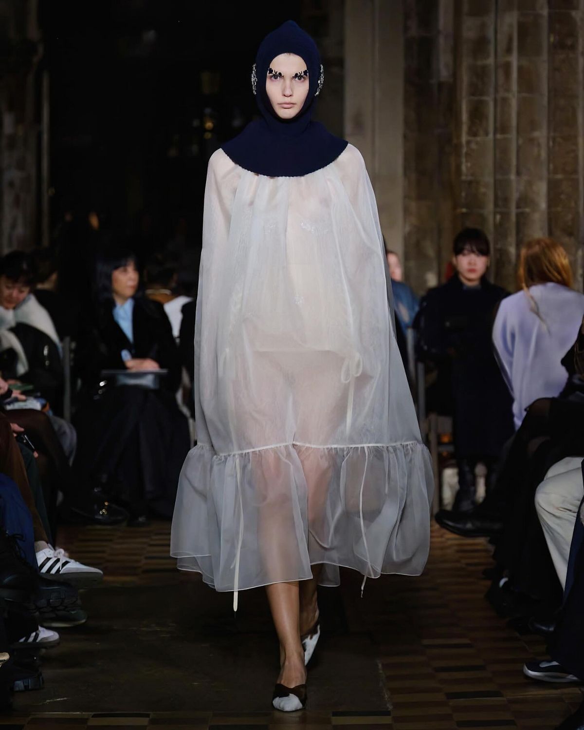 시몬 로샤 24 F/W