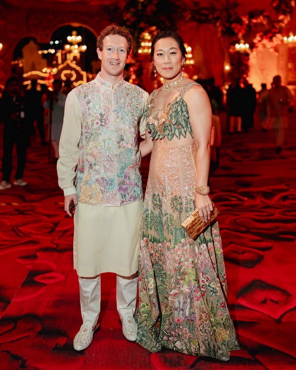 RAHUL MISHRA VERDURE HAND EMBROIDERED SEQUINNED SHEER BANDI SET 가격 미정