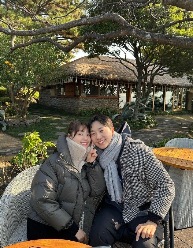 사진 / 송지은 인스타그램
