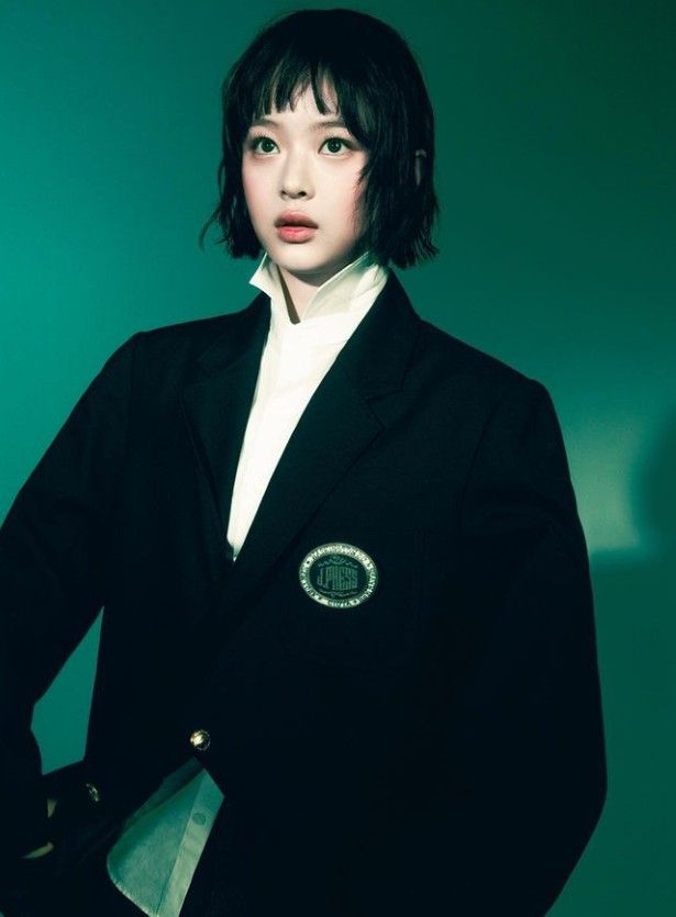 사진 / 어도어