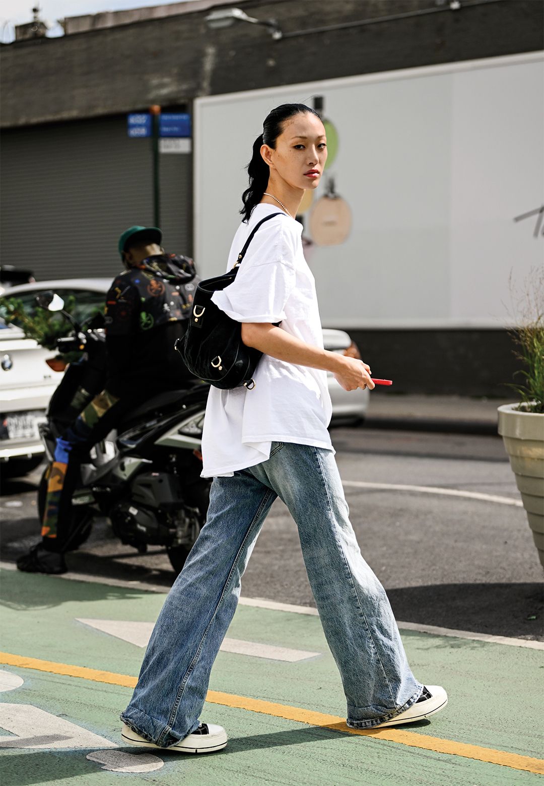 모델 최소라.