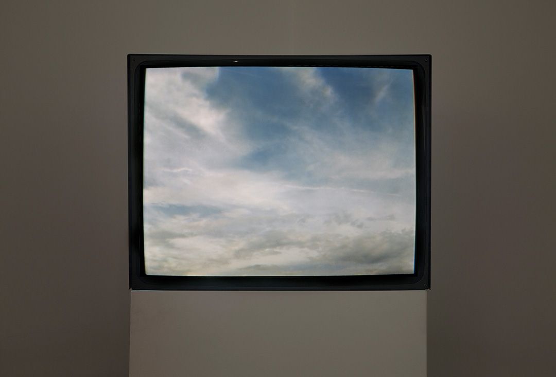 YOKO ONO, <Sky TV>, 1966/2014, Courtesy of the artist. Installation view courtesy of Hirshhorn Museum and Sculpture Garden. Photo ⓒ Cathy Carver