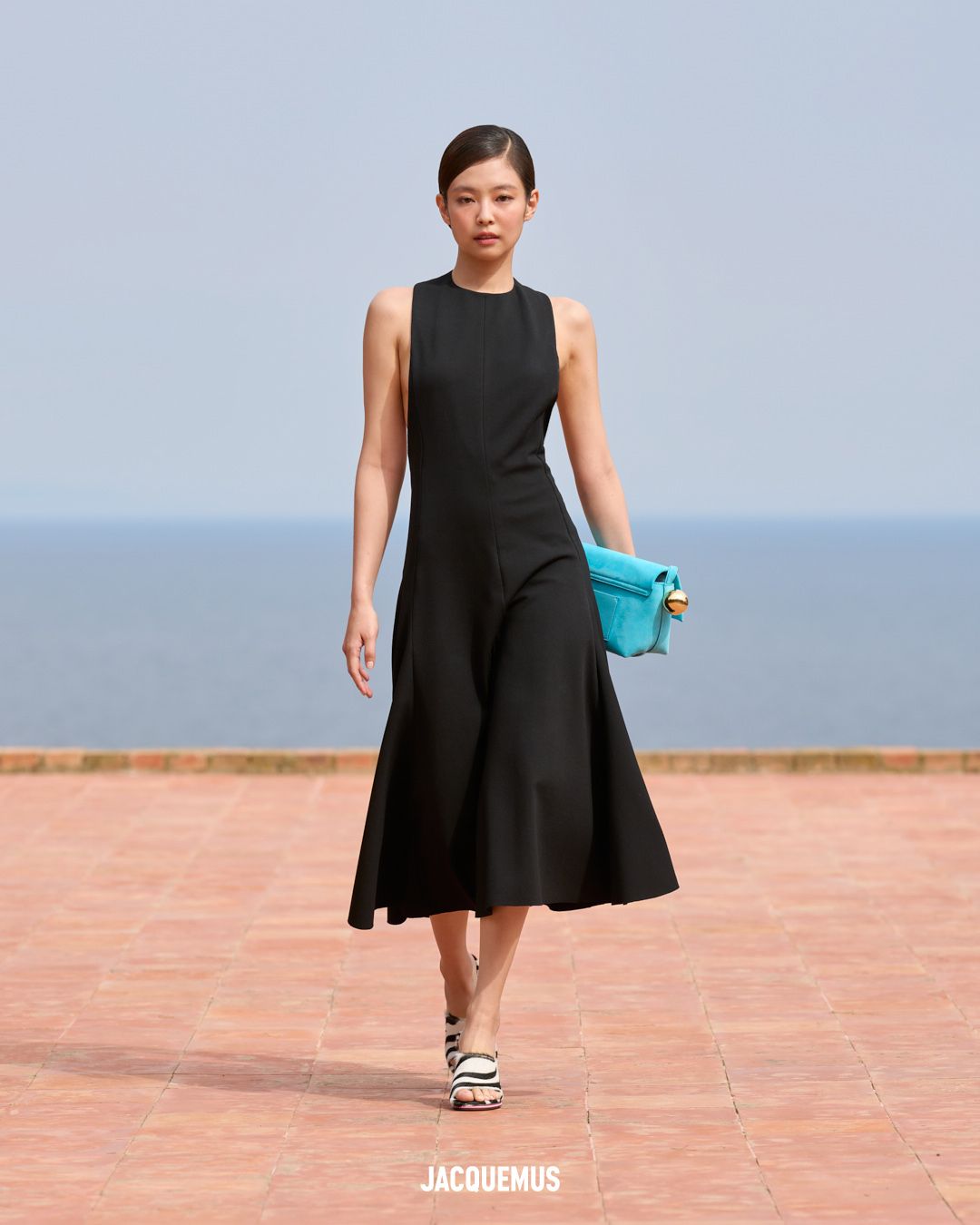 LOOK 47