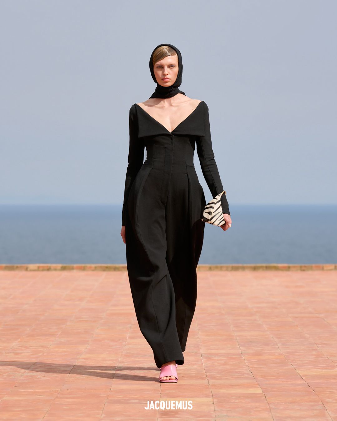 LOOK 18