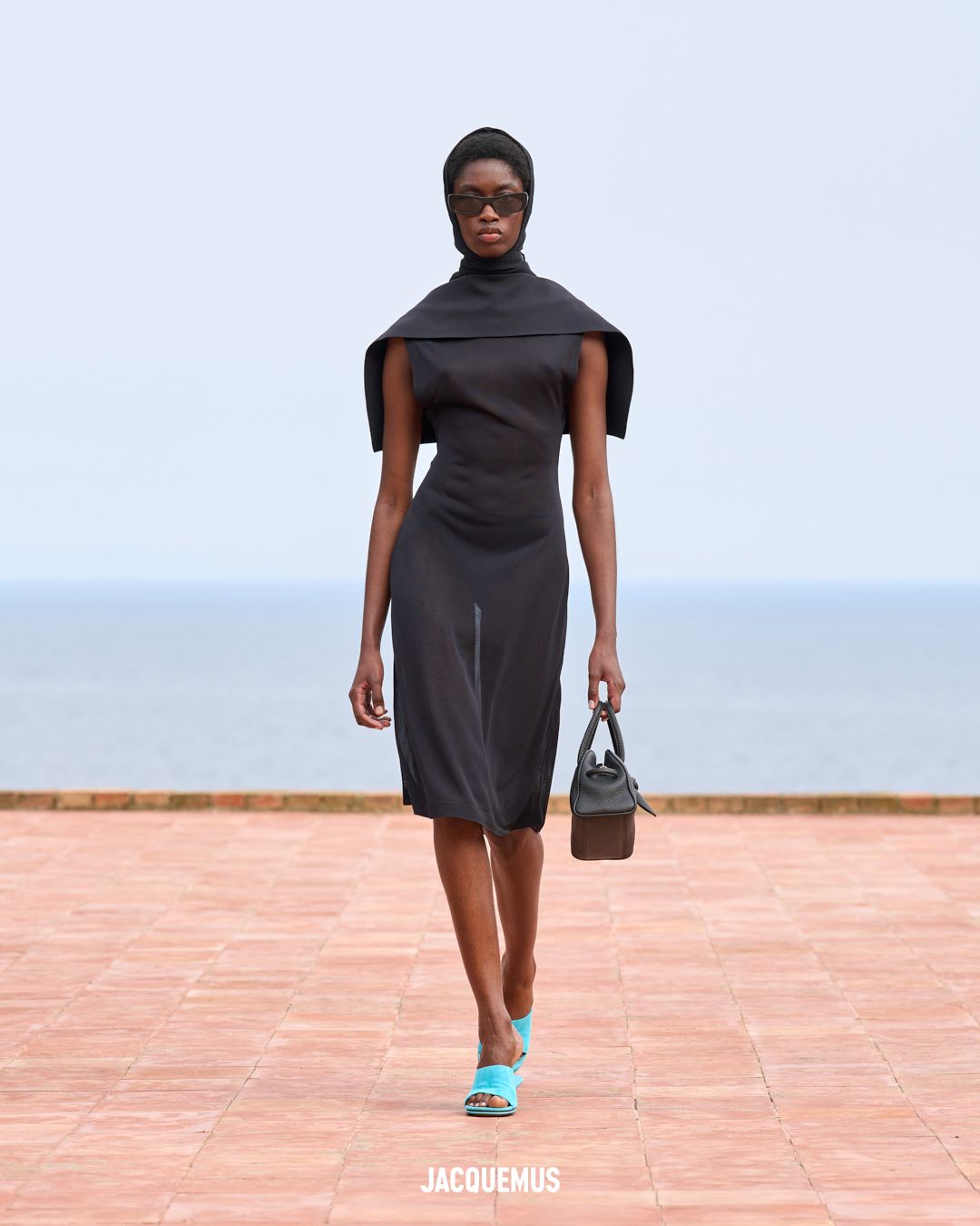LOOK 37