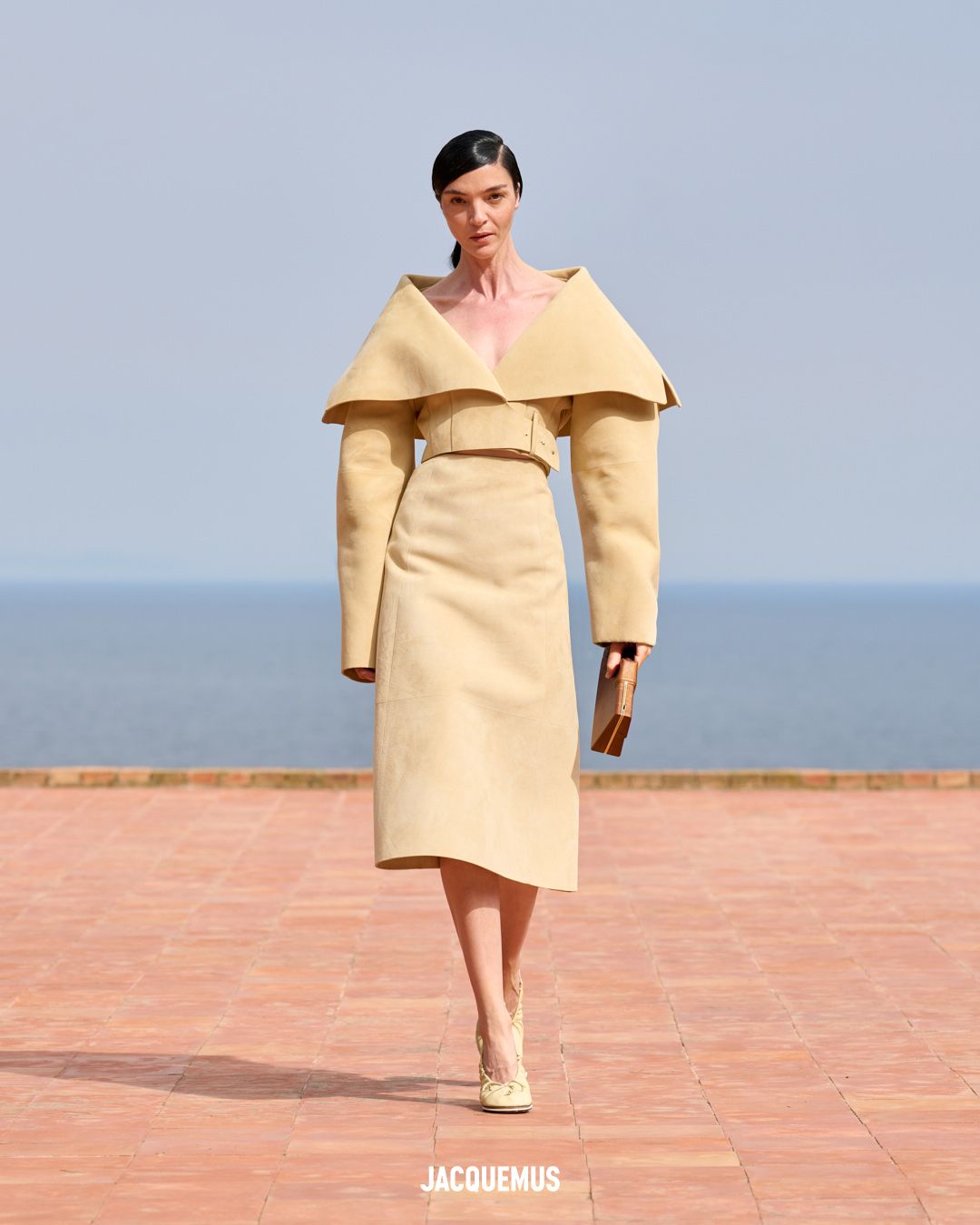 LOOK 43
