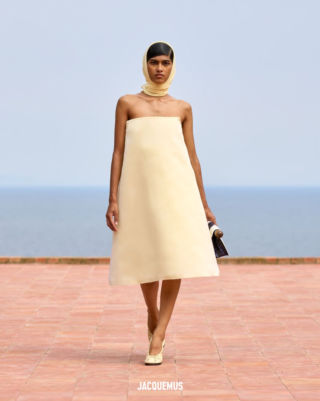 LOOK 46