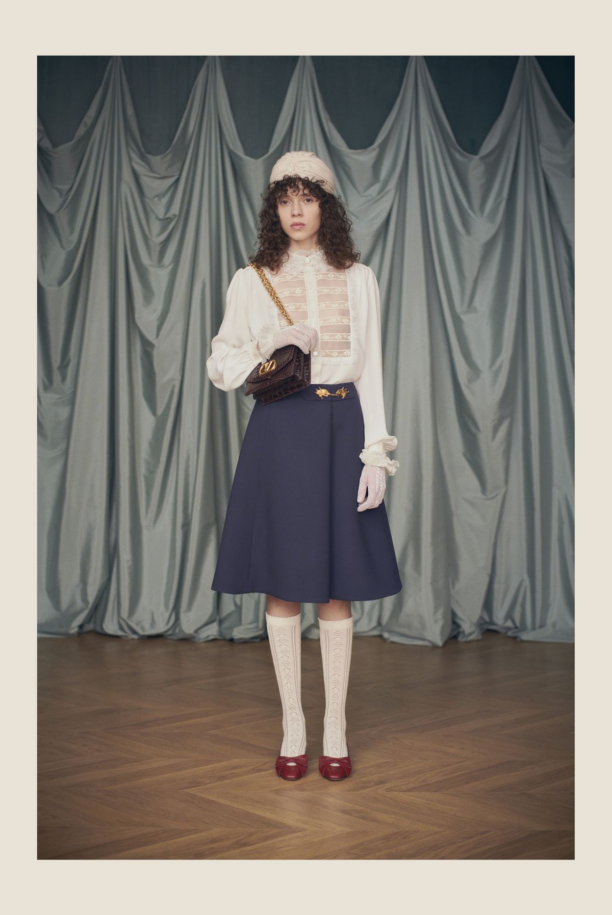LOOK 151