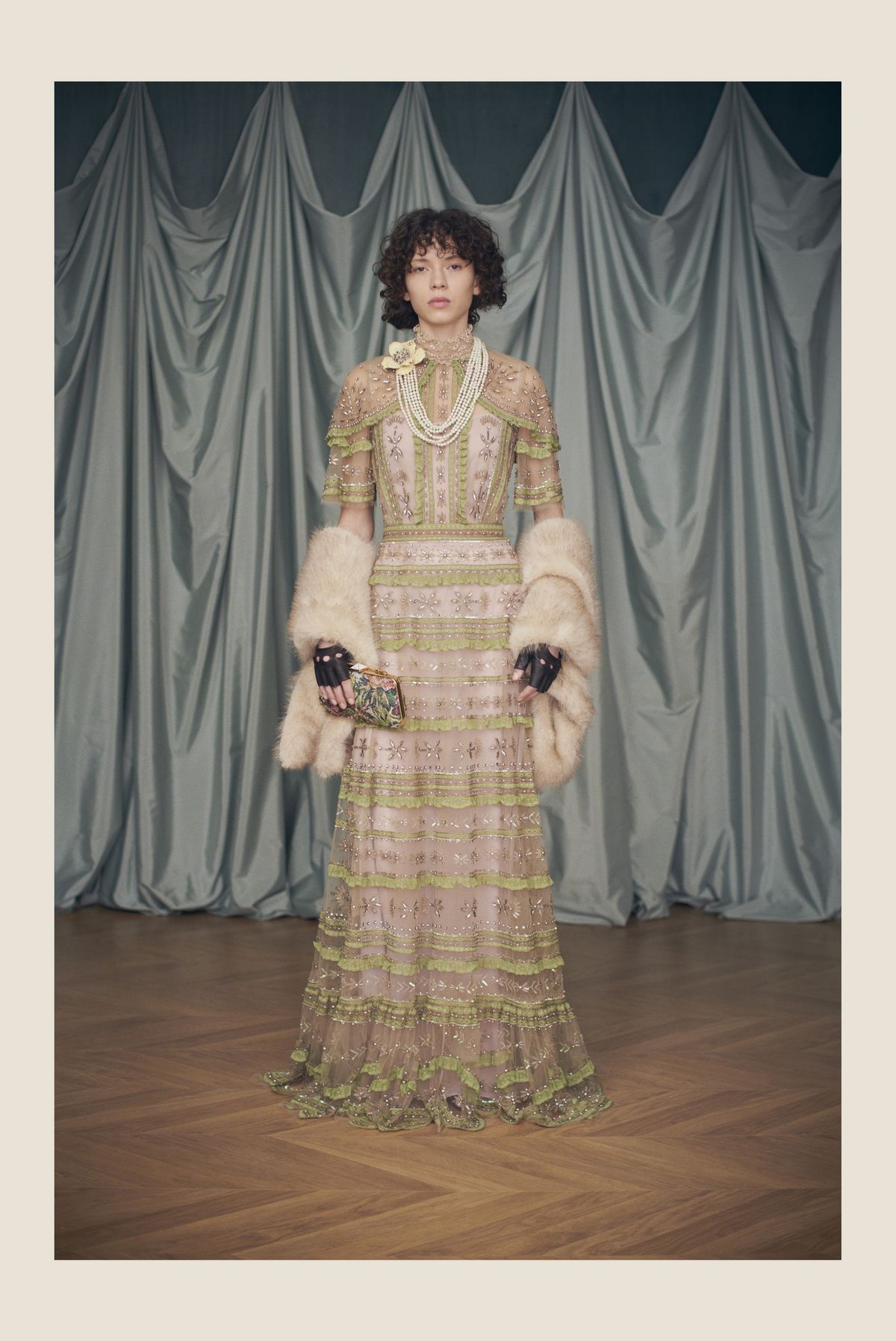 LOOK 6