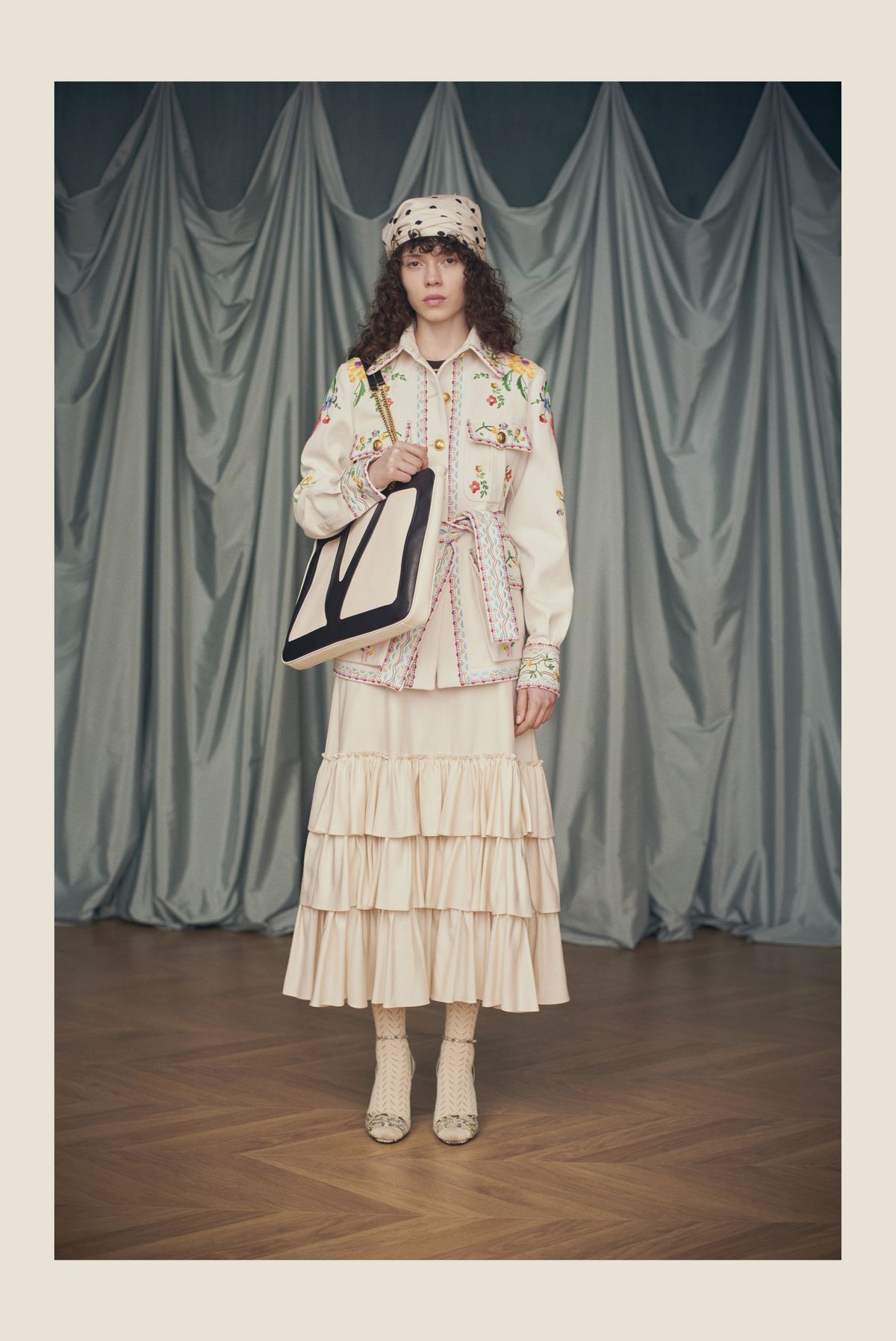 LOOK 137