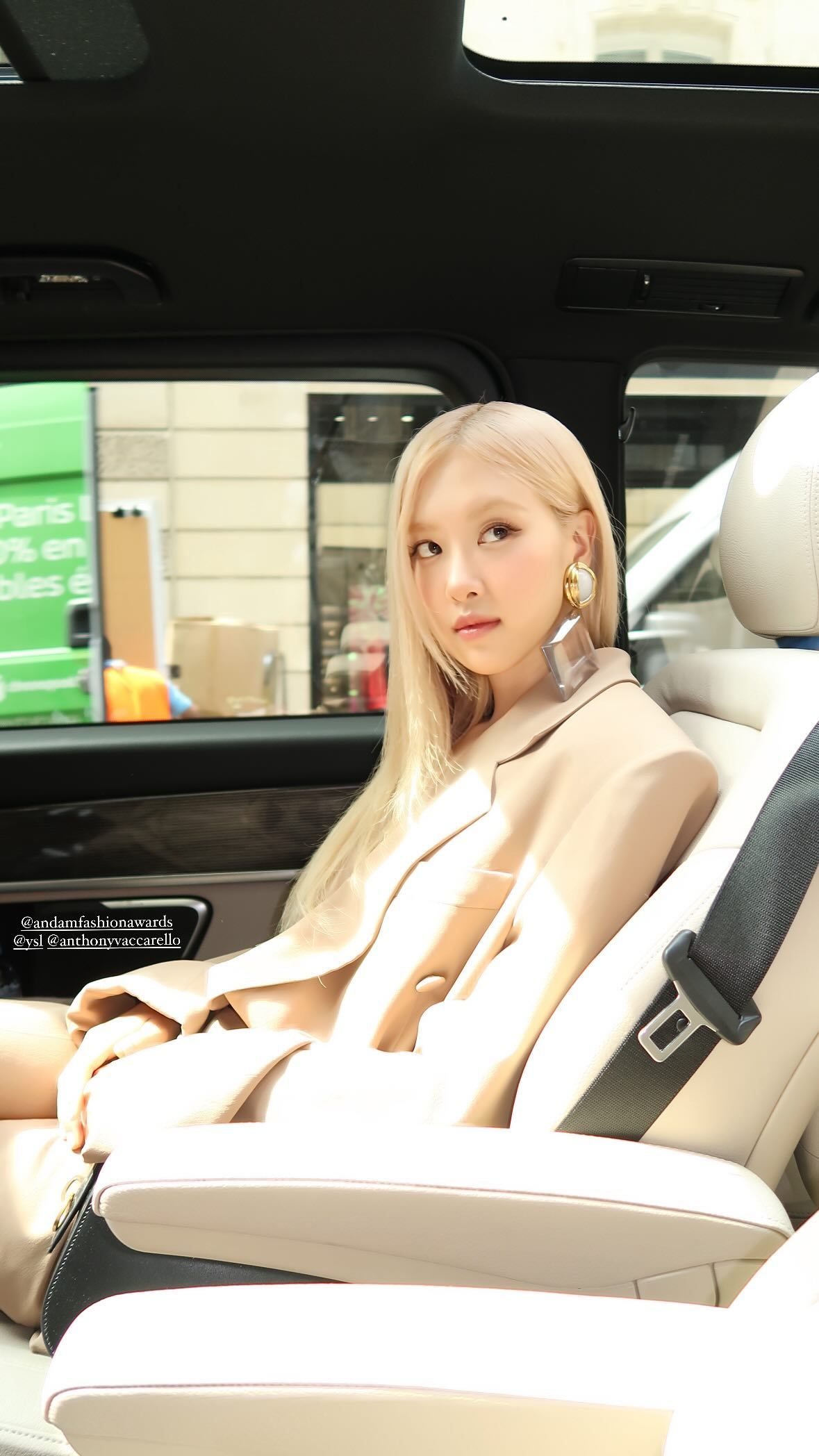 사진/ @roses_are_rosie