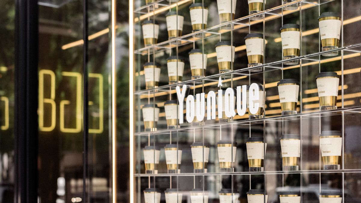 골든구스 국내 첫 카페, 유니크 YOUNIQUE