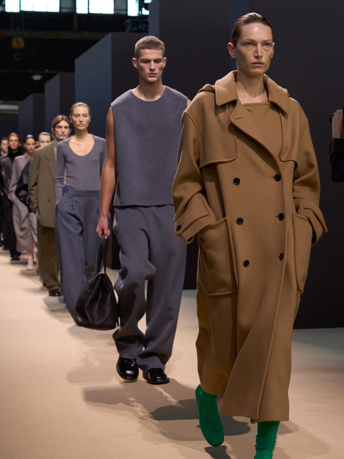 COS AW24 피날레