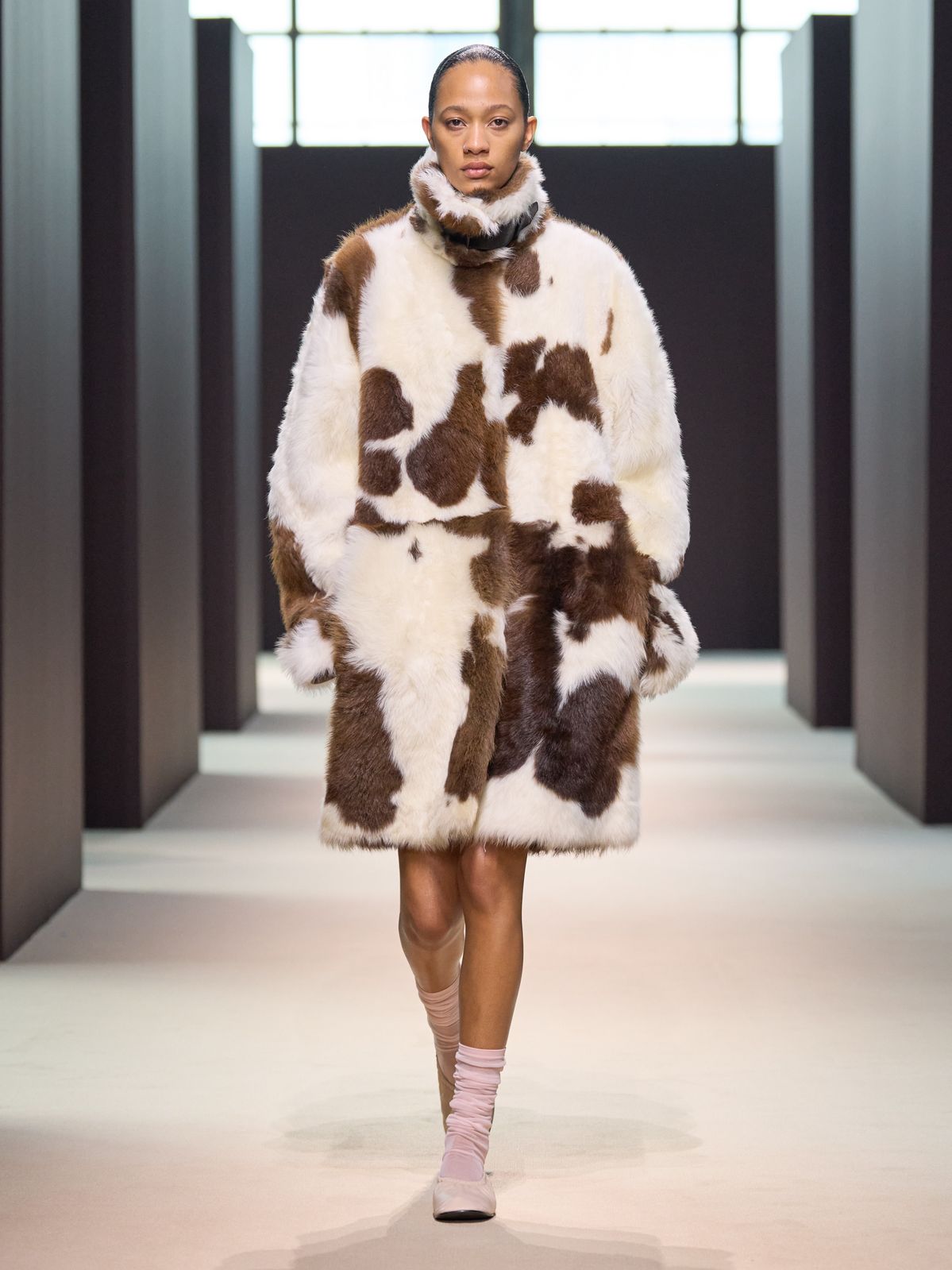 COS AW24 룩