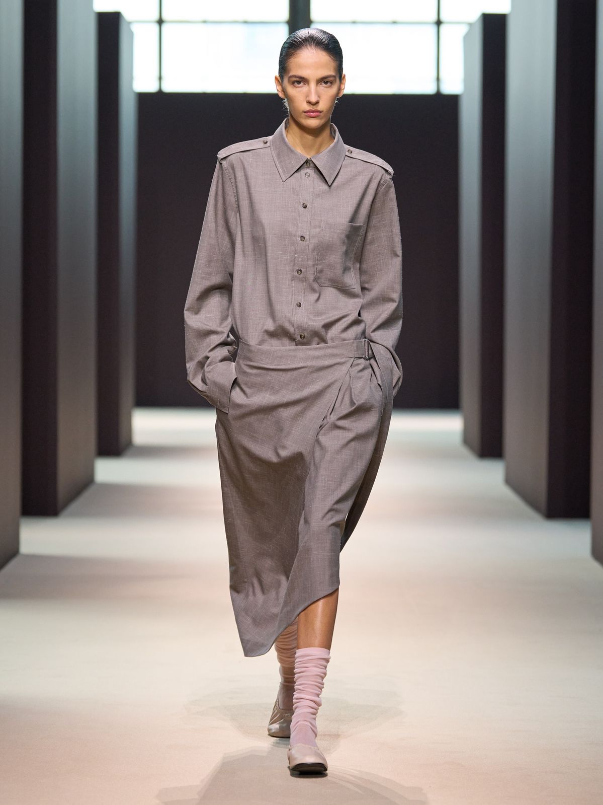 COS AW24 룩