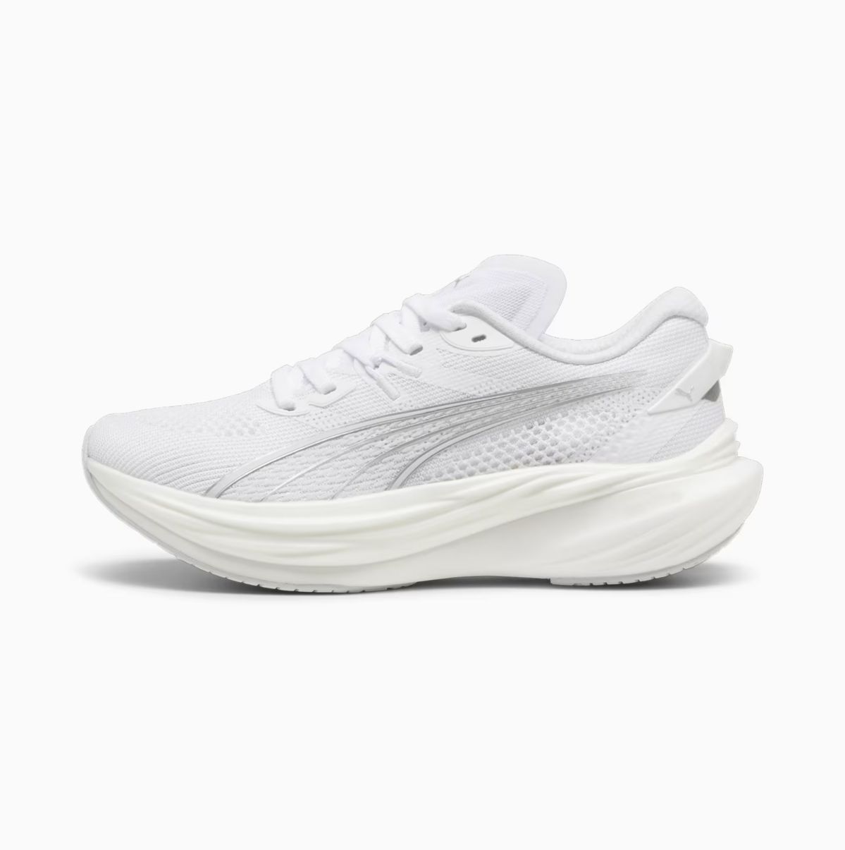 PUMA 디비에이트 나이트로 3, 20만 9천원.