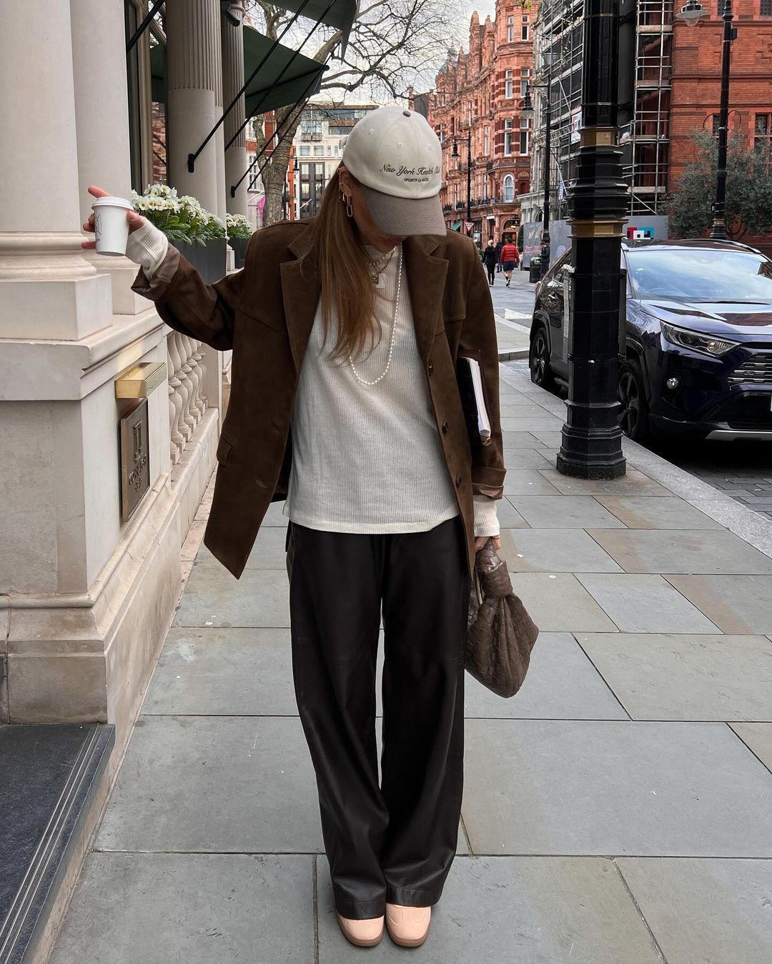 @whatgigiwears