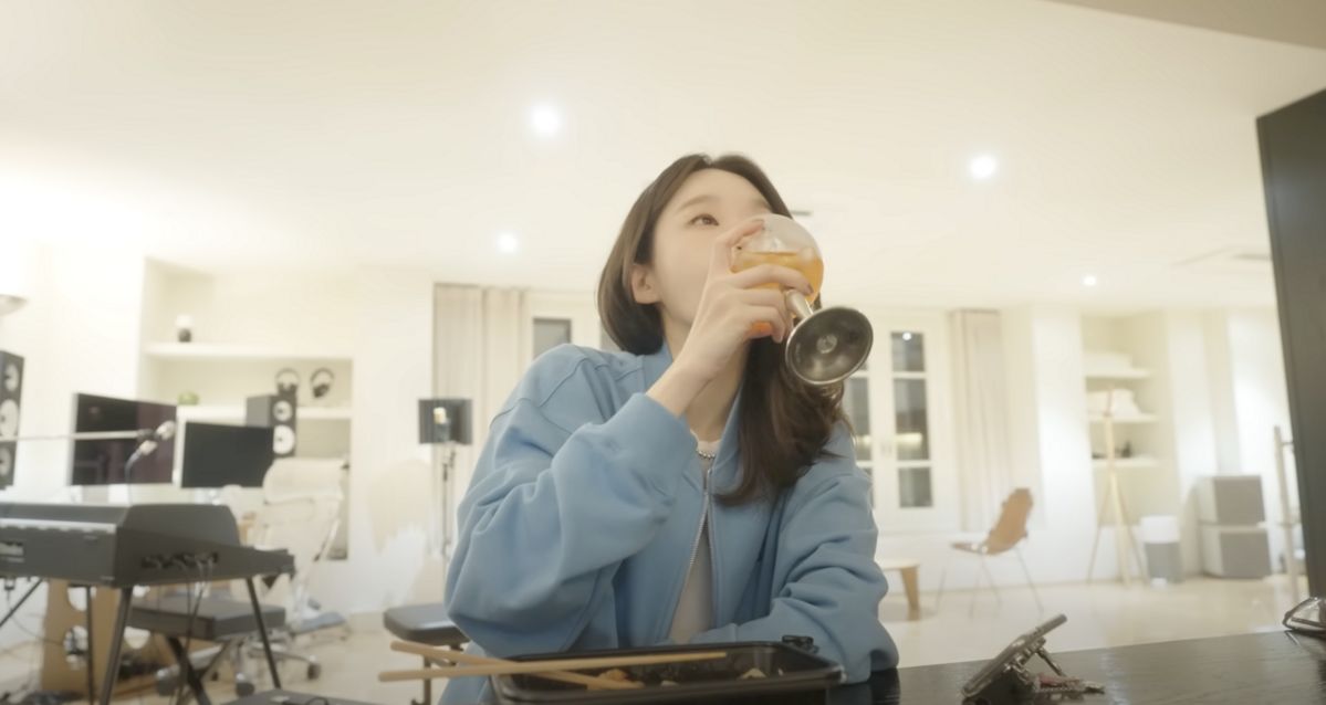 사진/ <걍민경> 유튜브 채널