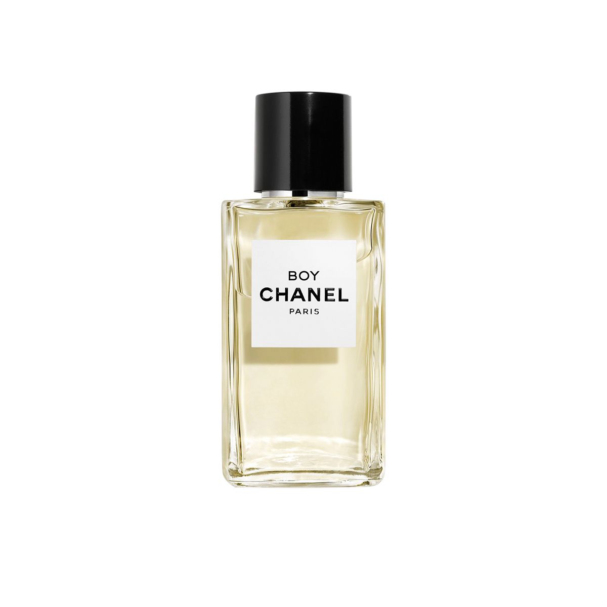 ‘레 젝스클루시프 드 샤넬 보이 오 드 빠르펭’ 향수는 가격 미정 Chanel.