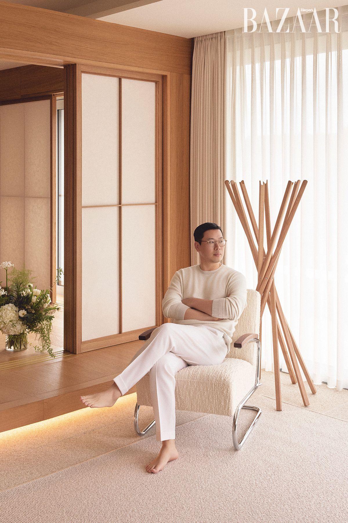 부암동 자택에서의 박만현.