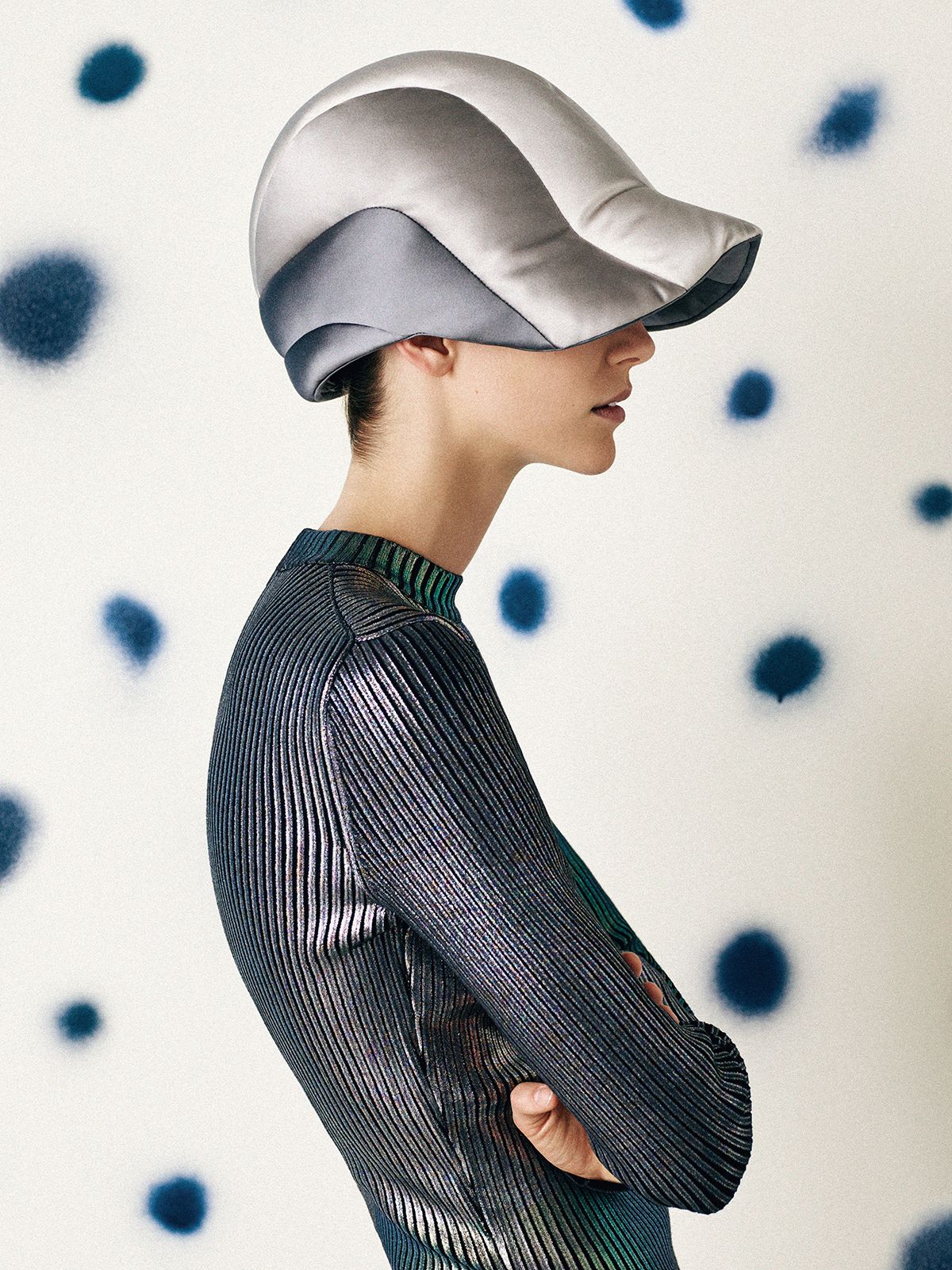 2017-18 F/W 컬렉션 ‘Chapeau Chales James’.