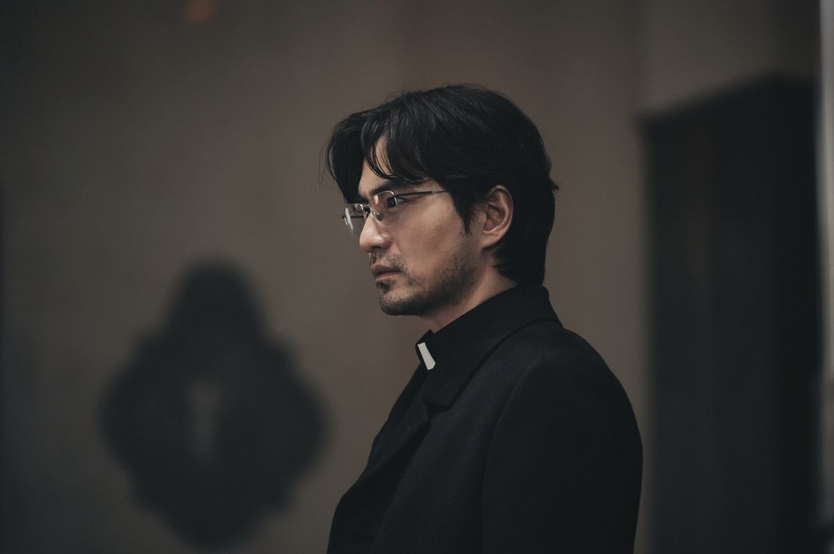 바오르 역 이진욱 / 영화 <검은 수녀들> 스틸