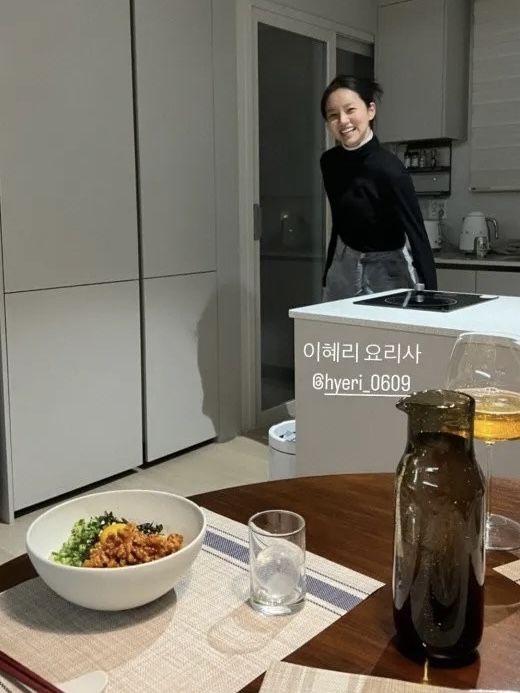 @hoooooyeony