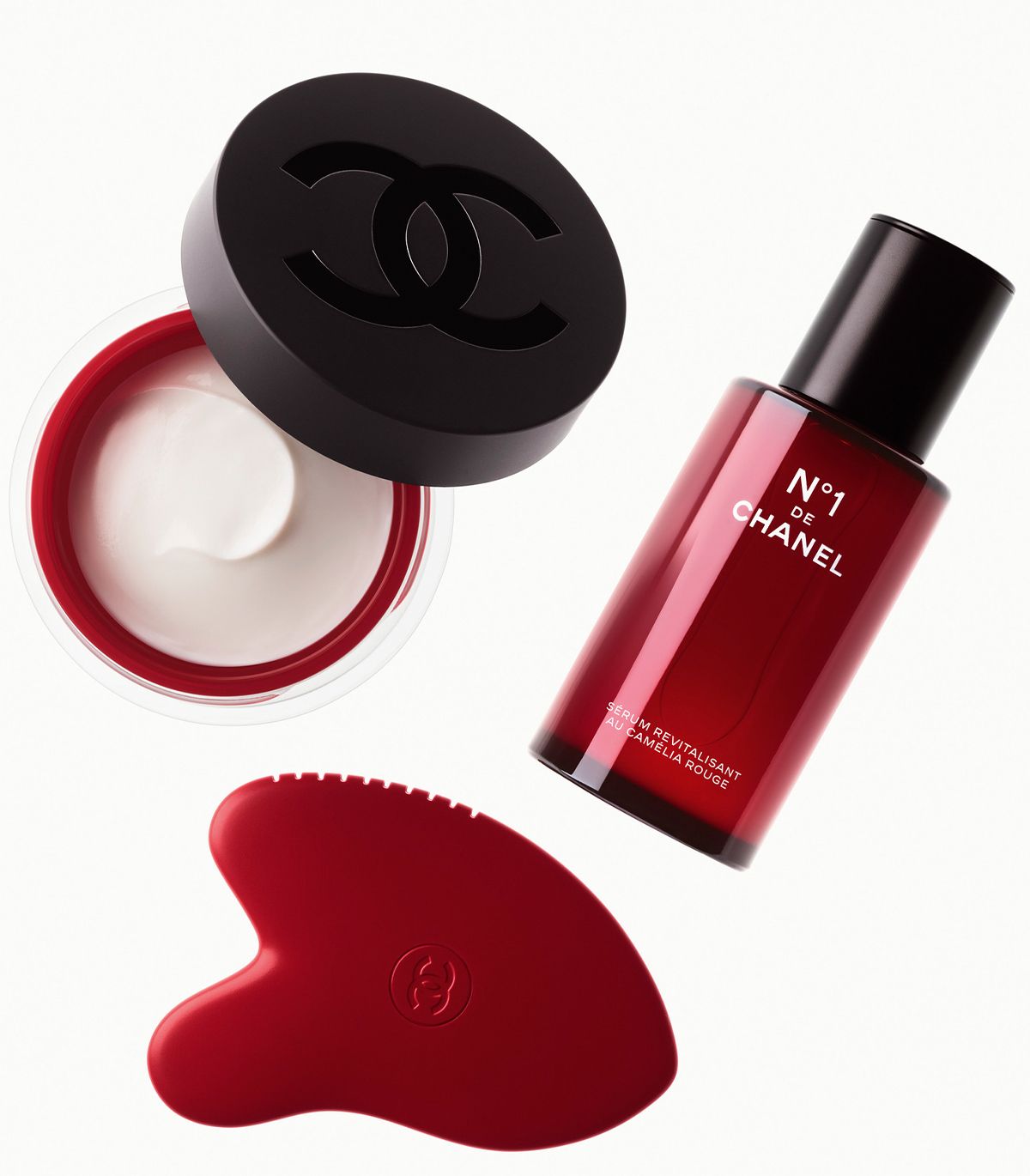 N°1 DE CHANEL 레드 까멜리아 크림 50g, 15만 7천원, 리필, 13만 3천원, 레드 까멜리아 세럼 50ml, 22만원, 100ml, 28만 6천원, 마사지 액세서리 6만원.