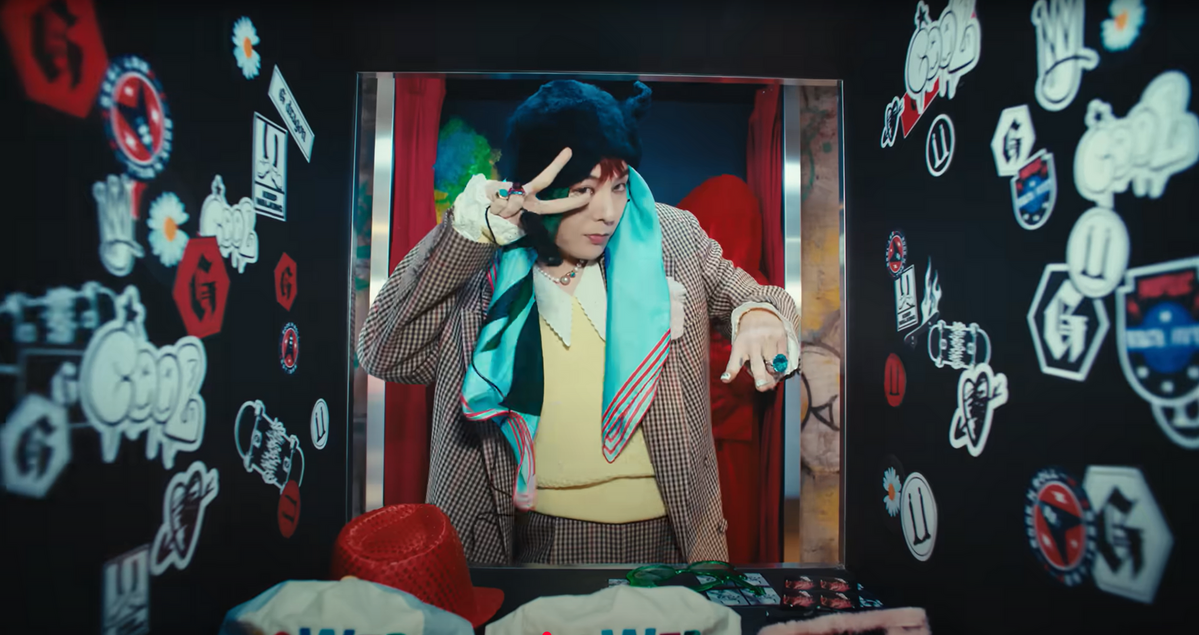 제이콥앤코 반지를 착용한 지드래곤, 유튜브 'OfficialGDRAGON'