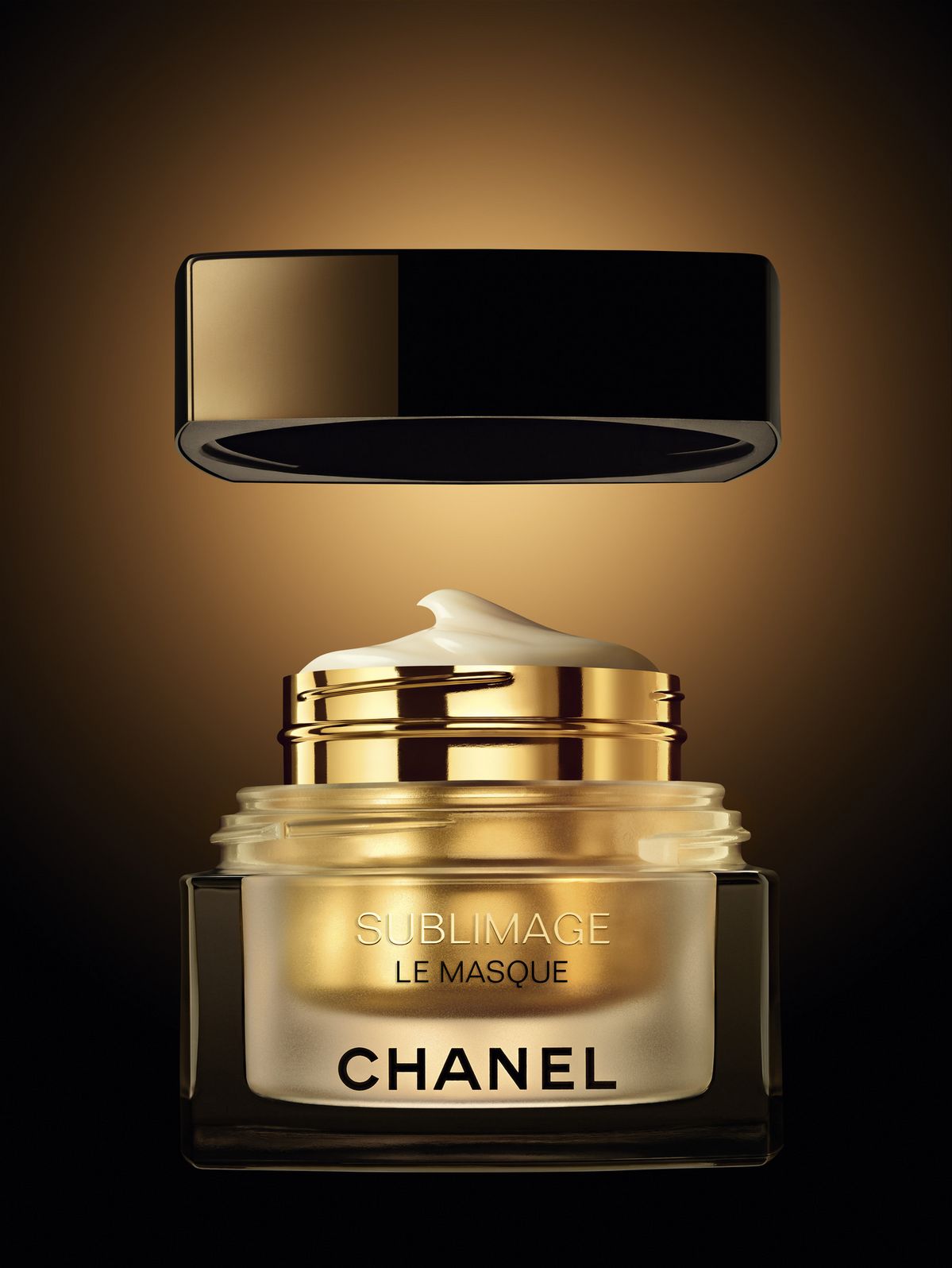 CHANEL 수블리마지 르 마스크 50g 36만5천원, 리필 31만원