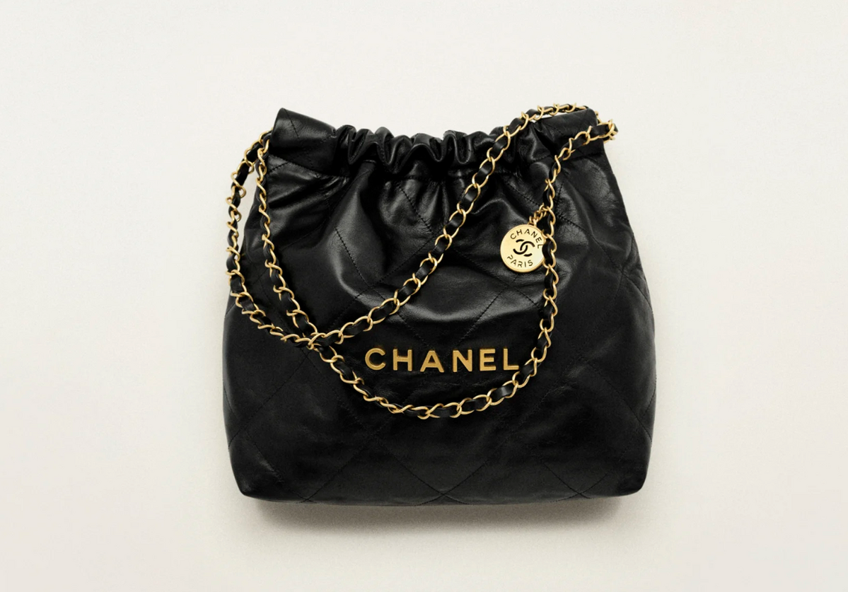 CHANEL 22 스몰 핸드백 8백 22만원