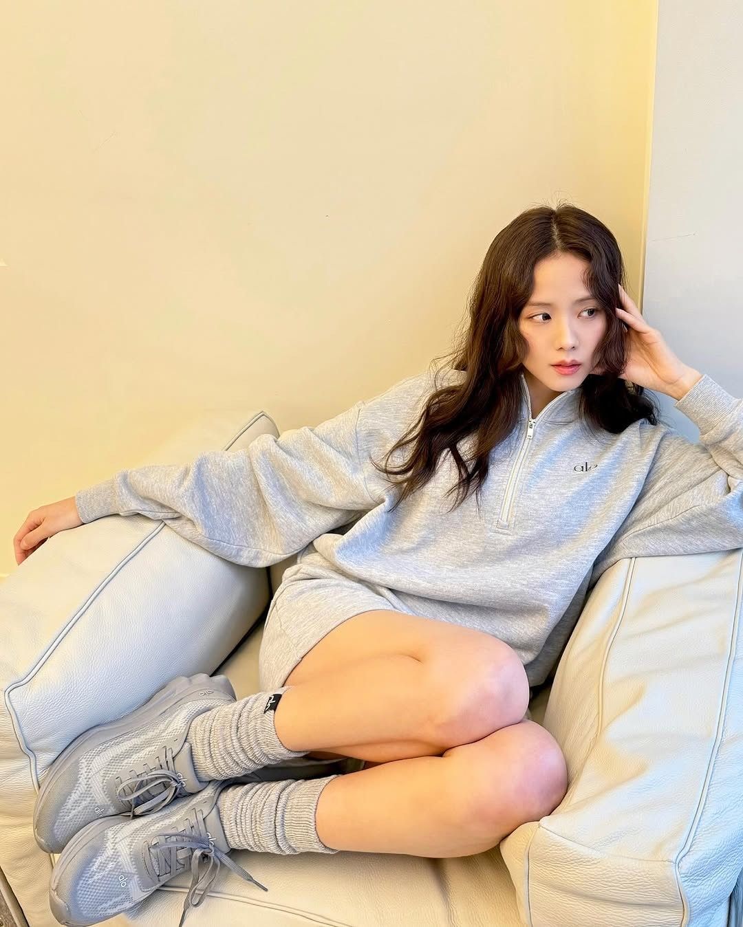 사진/ 지수 인스타그램