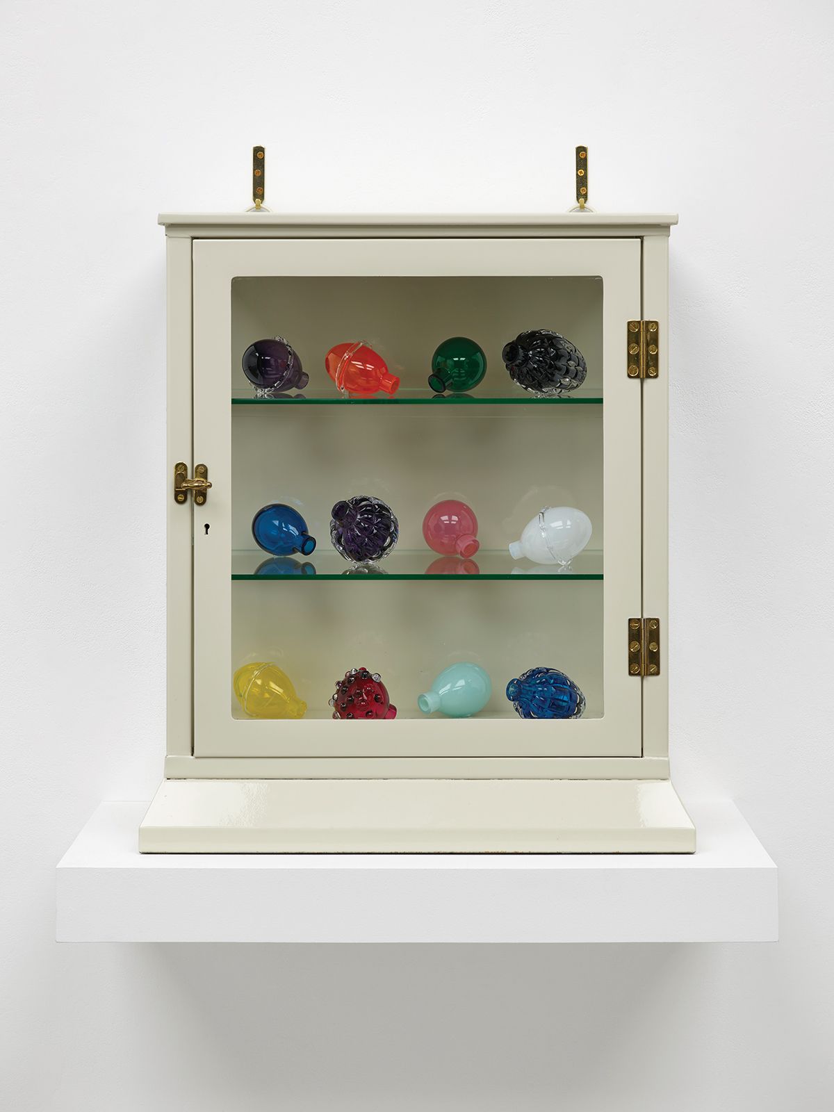 Mona Hatoum, <Still Life (medical cabinet) VI, 2025, Hand-blown glass, steel and glass cabinet.