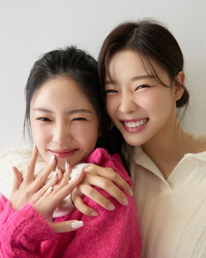 @sofyou_studio _윤하정, 이시안