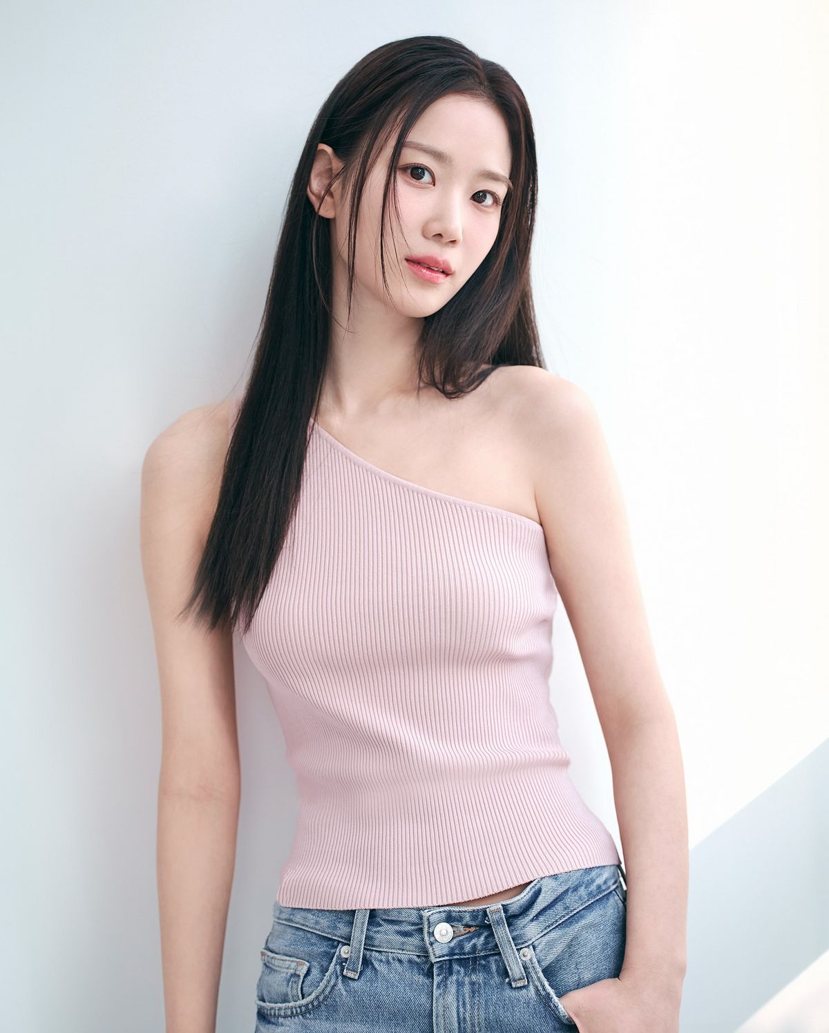 @iiikyeong _장희령
