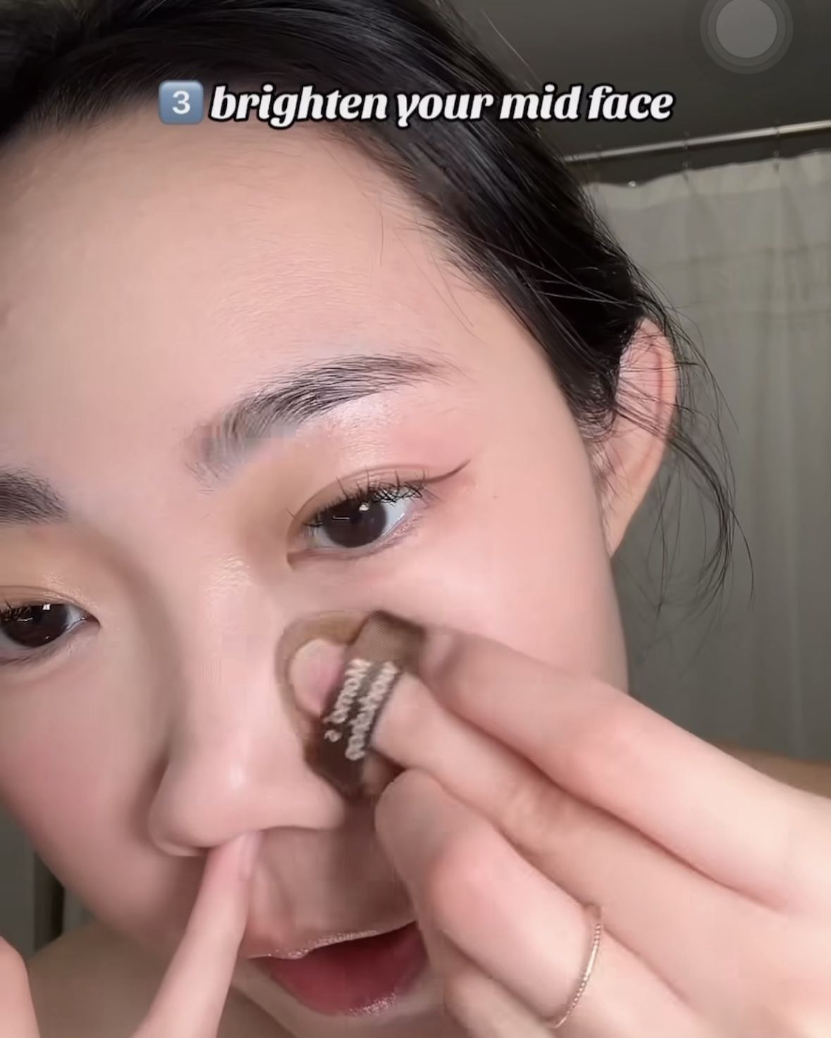 @claudiaashao