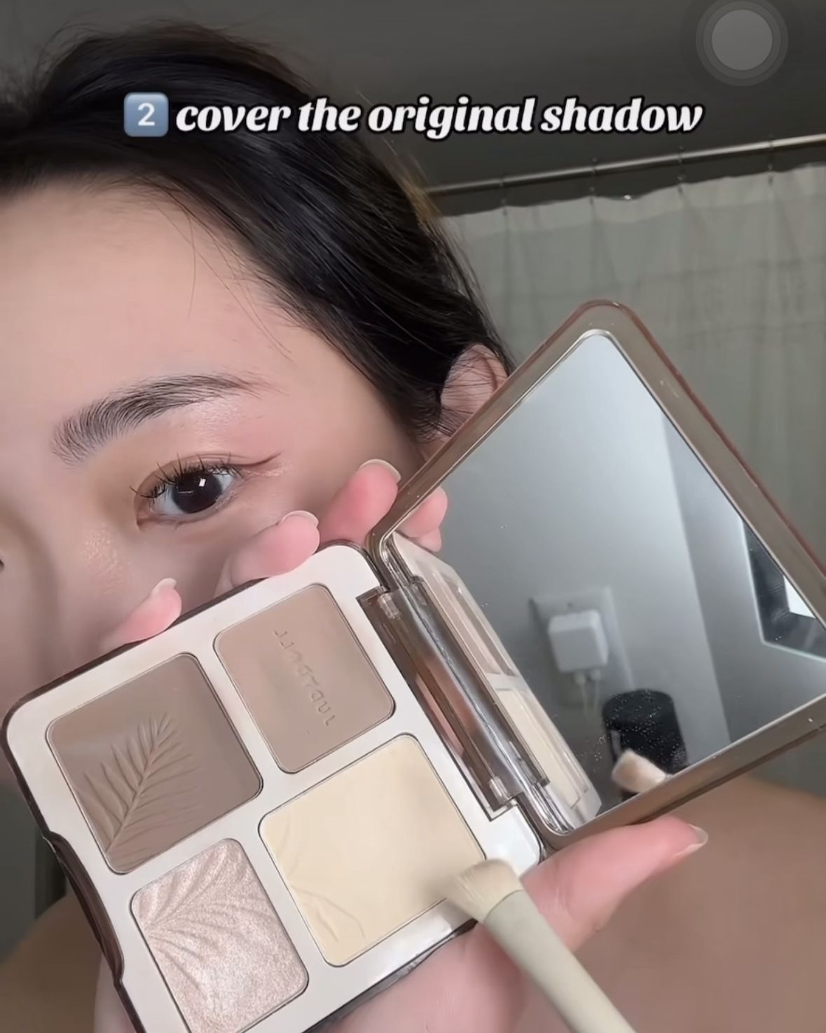  @claudiaashao