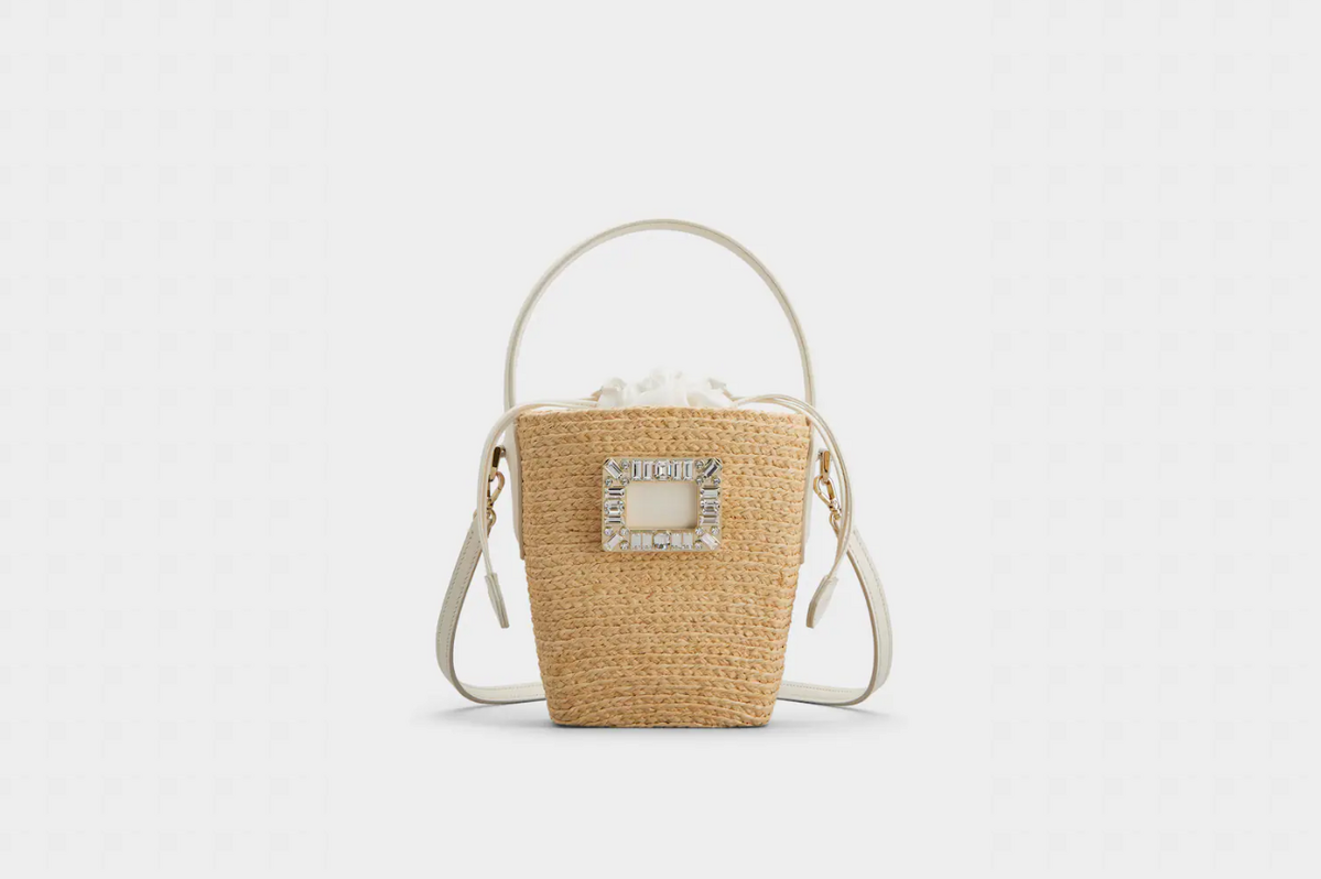 Roger Vivier 비브 스케이트 바스켓 미니 1백 96만 원