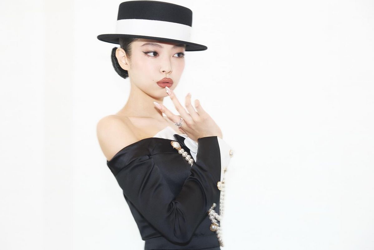 @jennierubyjane