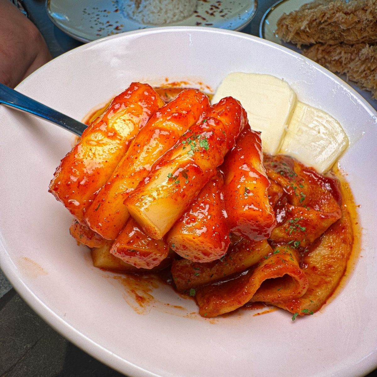 고메 버터 떡볶이_업체 제공