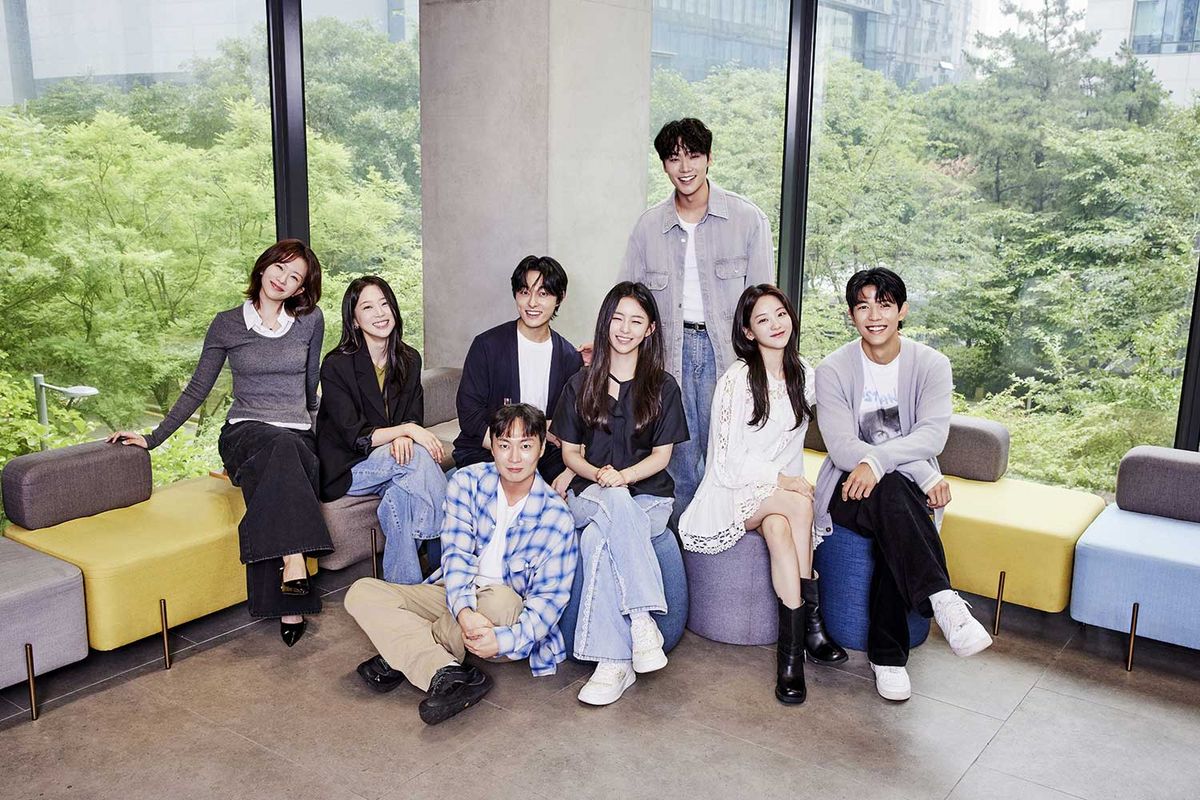 넷플릭스 시리즈 <지금 우리 학교는> 시즌2 출연 배우 단체컷