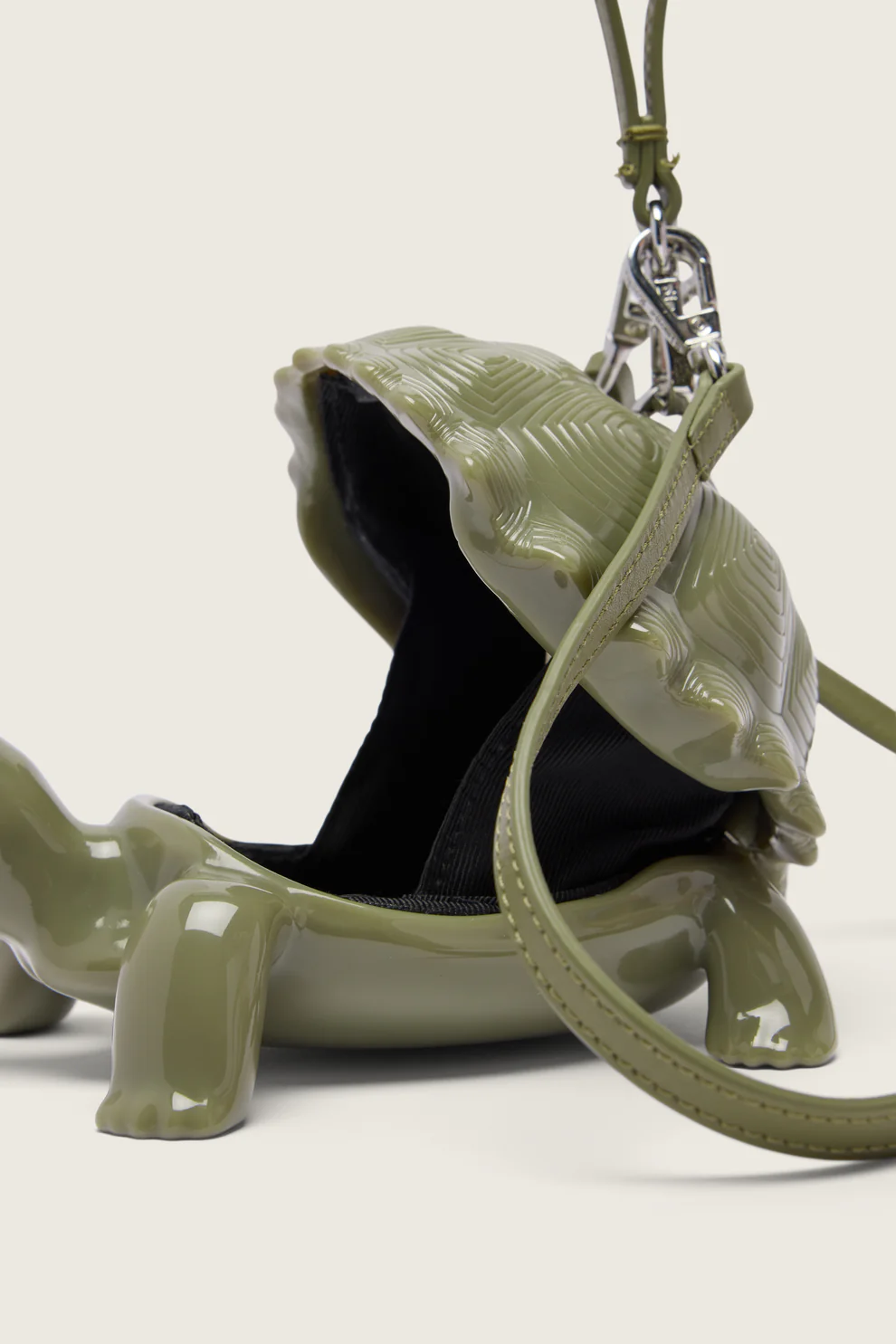 Simone Rocha Tortoise Bag, 96만 원대