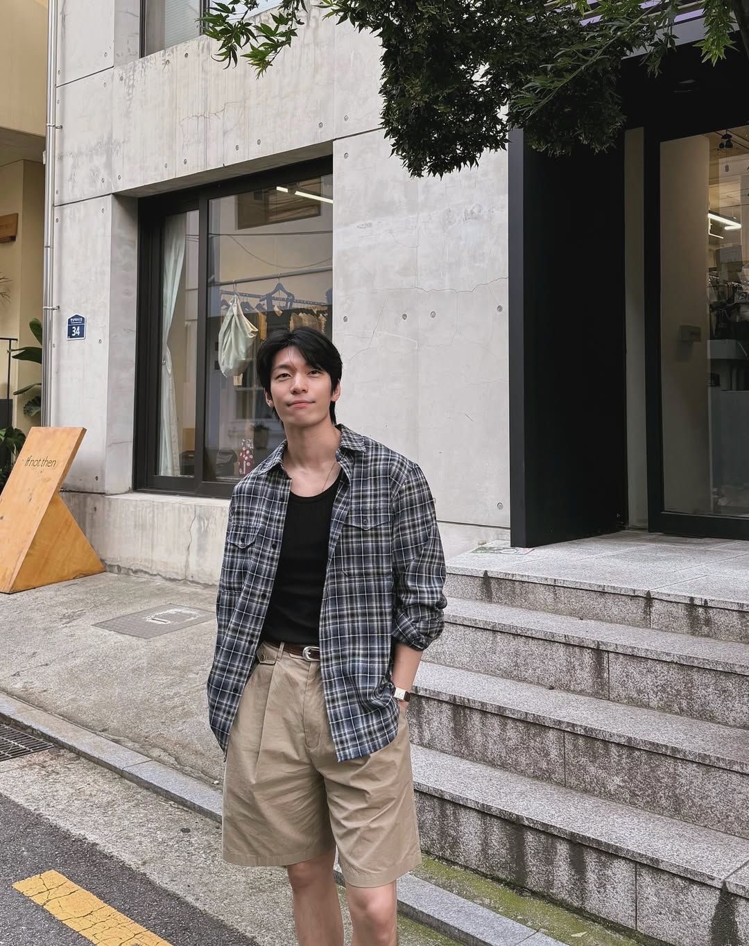 간절기엔 무심하게 툭, 아우터처럼 활용하기