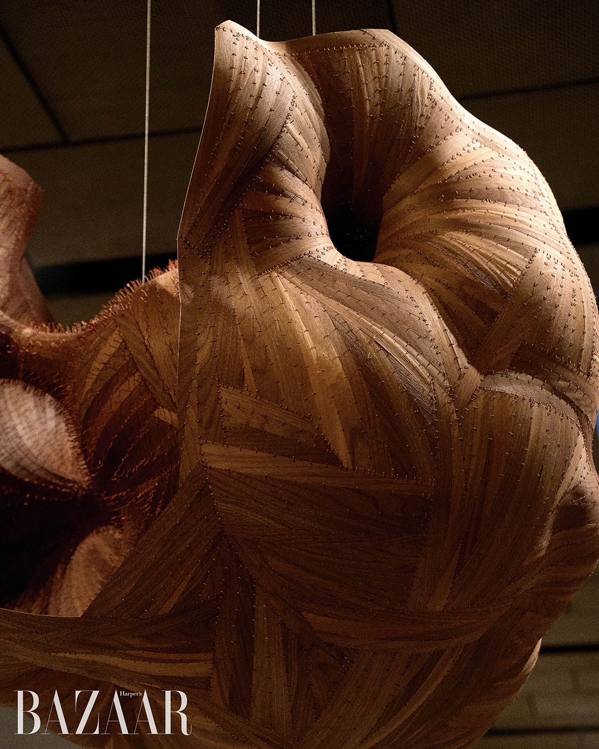 김희찬, <Untitled #18>, 2024, Walnut, copper wire, 1040x1090xH 1030mm. Courtesy of Charles Burnand Gallery.